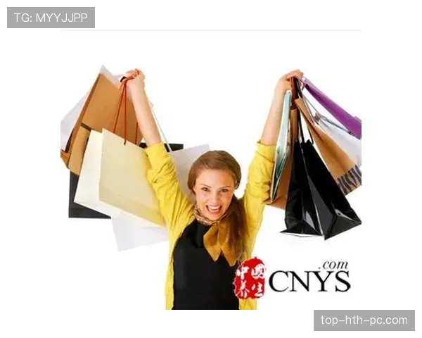 侯志慧外出逛街就像换了个人，健身房里那个女王形象瞬间崩塌