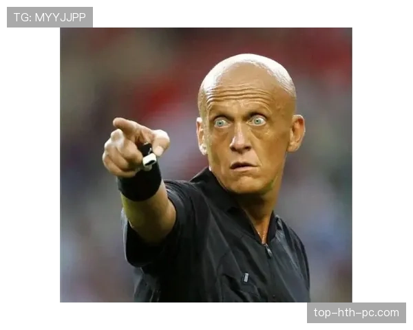 点球判罚到底有多难？细看规则为何争议不断