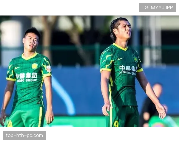 北京国安近两轮联赛攻防转换节奏减缓，锋线终结效率呈现波动，客场赛程面临考验